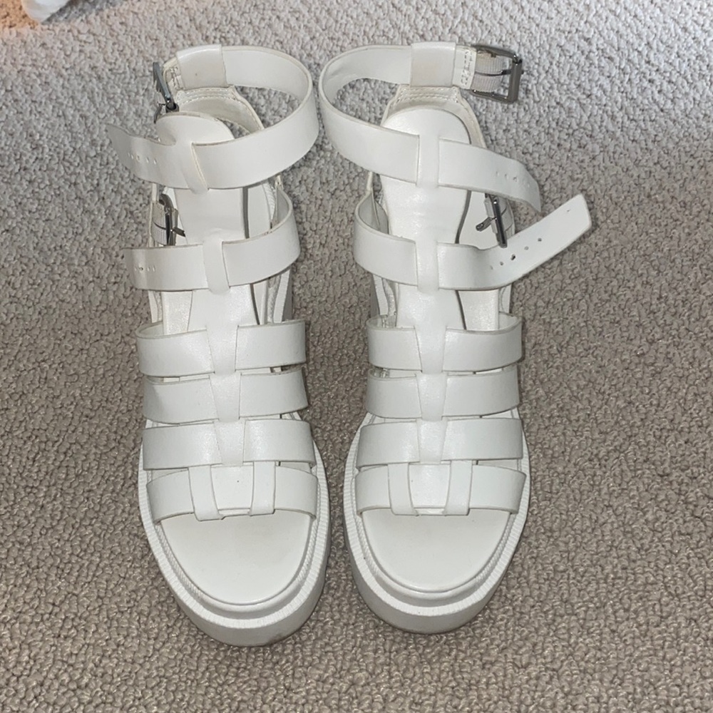 Steve Madden platform sandals